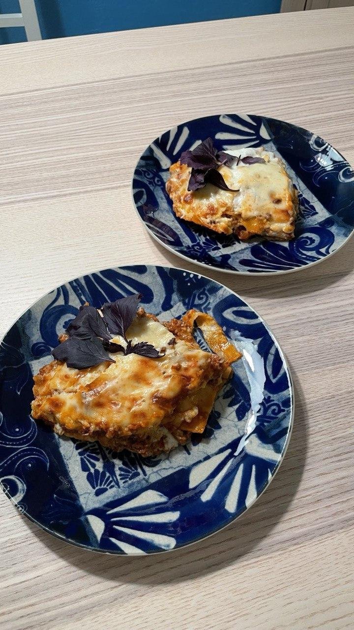 базилик не испортился, он такой и был, когда я пришел