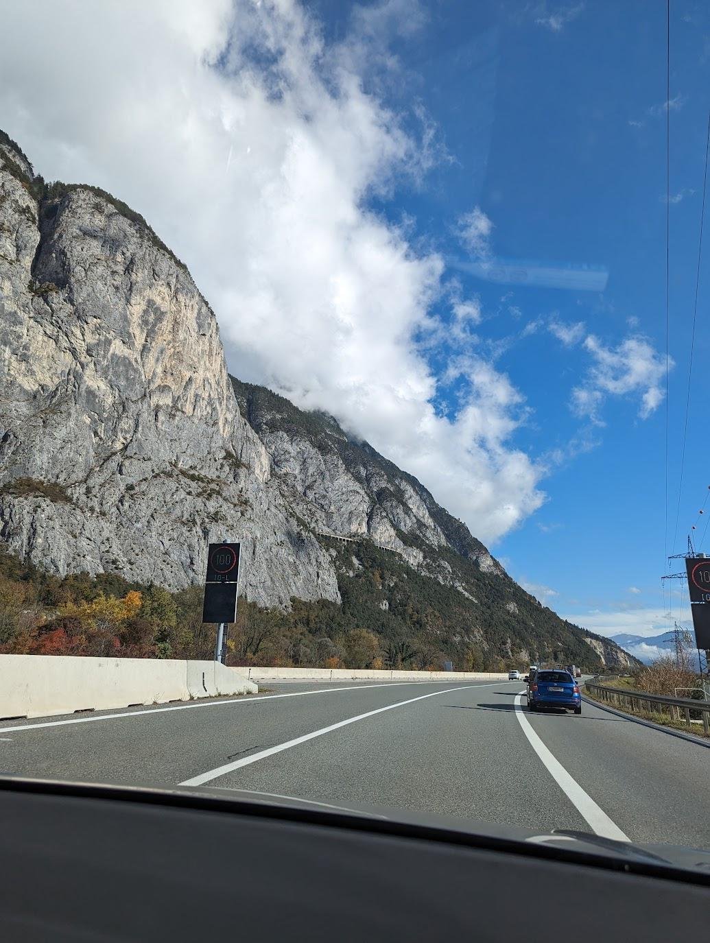 Чем ближе к Австрии, тем каменистее горы