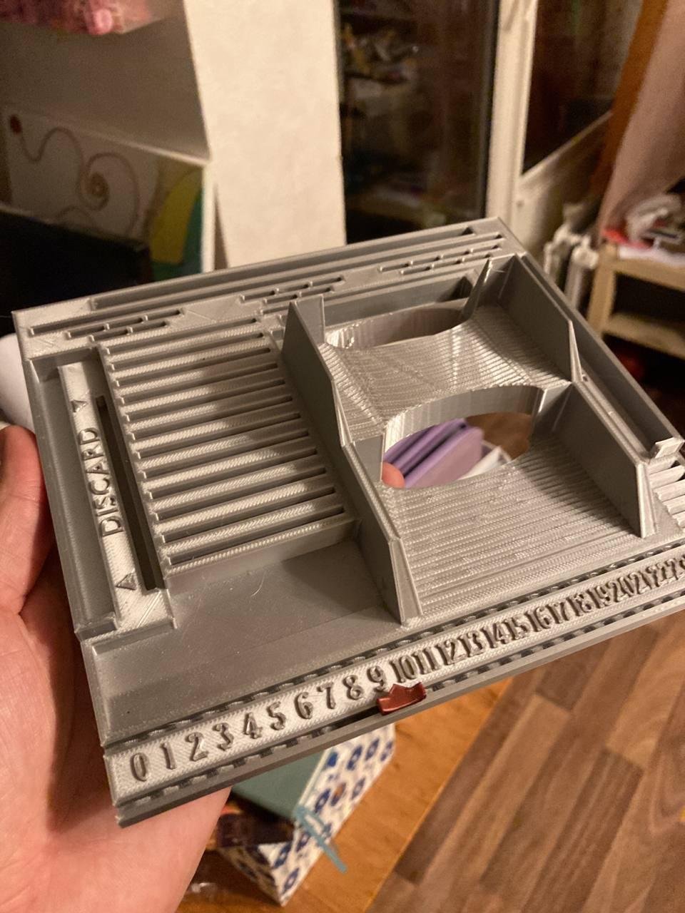 органайзер для настолки: 1.5 дня, 250гр (около 6€, т.к. филамент дороже)