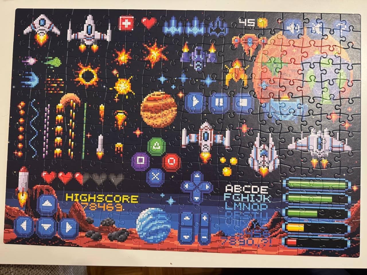 Так выглядел пазл, пока он был целым. Это задание подразумевало необходимость нетворкаться и сотрудничать, чтобы выменять себе наибольшее количество подходящих деталек