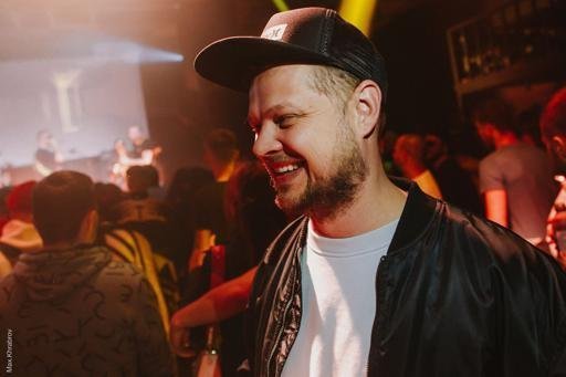 Аватар Artem Arisov