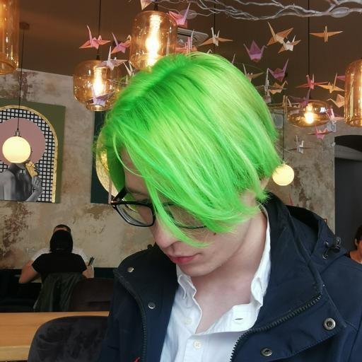 Аватар Сэм Булатов