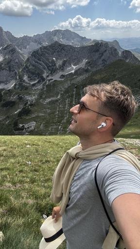 Аватар Mark Koveshnikov