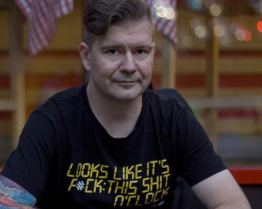 Аватар Эдуард Суров