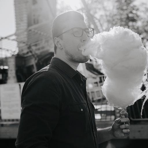 Аватар Yuri Nezdemkovski