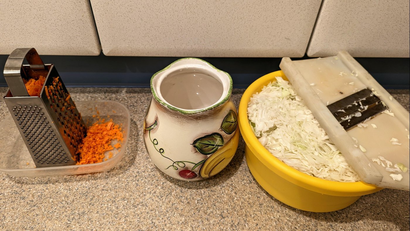 Капуста не поместилась…