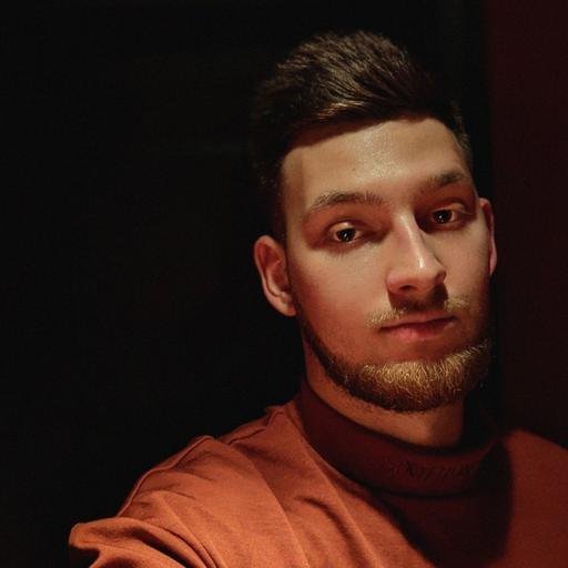 Аватар Maksim Sergeev