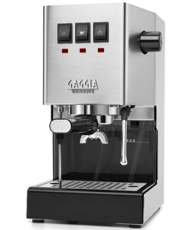 Gaggia Classic в продаже с 1991 года, и дизайн почти не менялся. Но я рекомендую Lelit Anna как на фотке выше