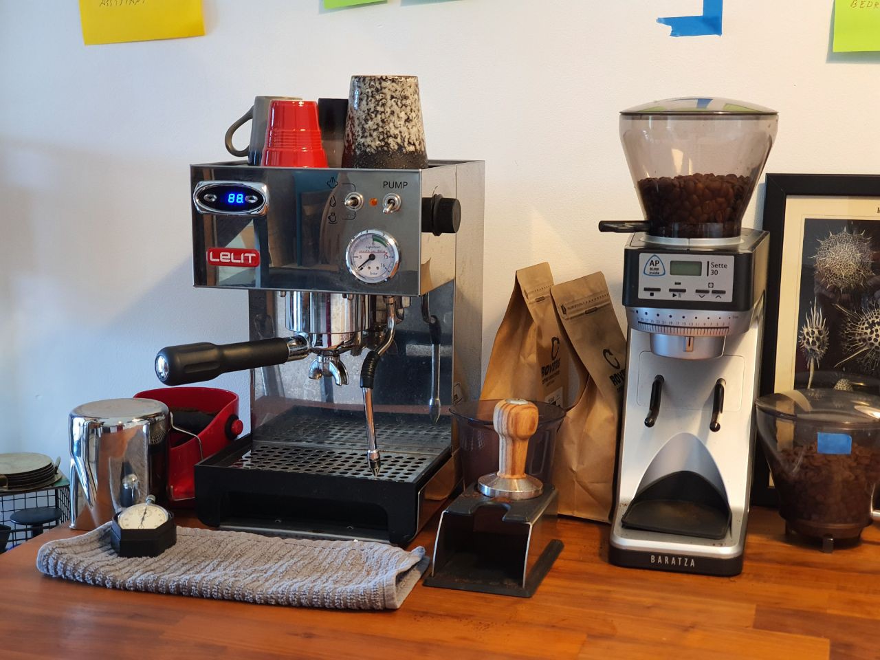 У меня именно такой с Lelit Anna + Sette 30