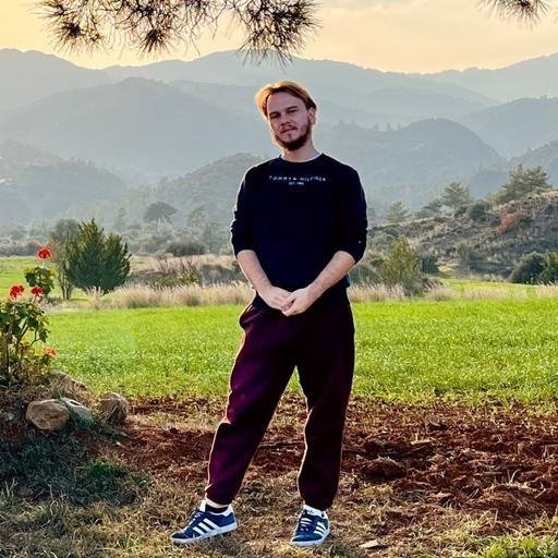 Аватар Andrey Vlasov