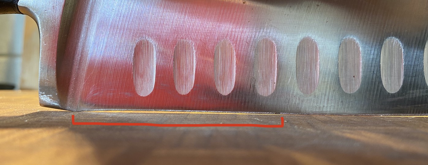 Основание лезвия стачивается и перестаёт работать