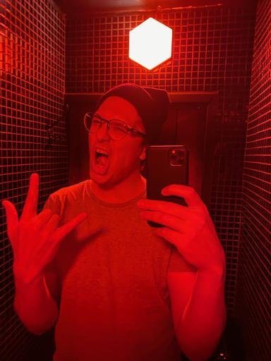 Аватар Anton Voskresenskii