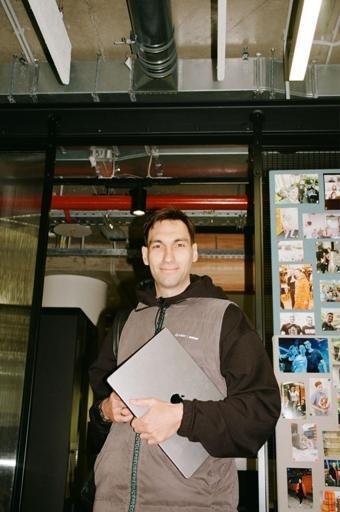 Аватар Александр Ледовский