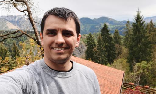 Аватар Valerii Ovchinnikov