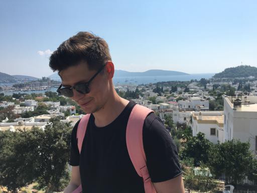 Аватар Макс Тугутов