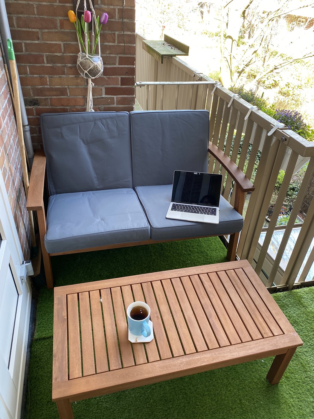 Усаживайтесь поудобнее