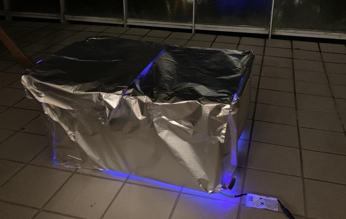 балконная установка в пластиковой коробке из икеи