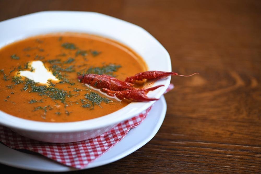 Zupa rakowa из меню ресторана Gościniec Malinówka