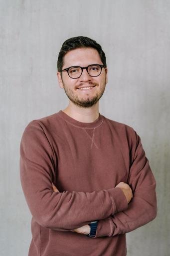 Аватар Павел Лапатанов