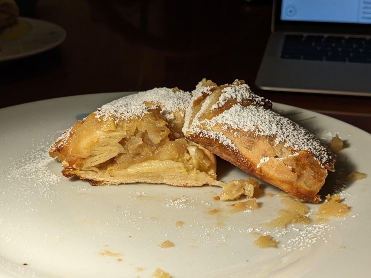 Чуть сахарной пудры сверху для эстетического удовольствия