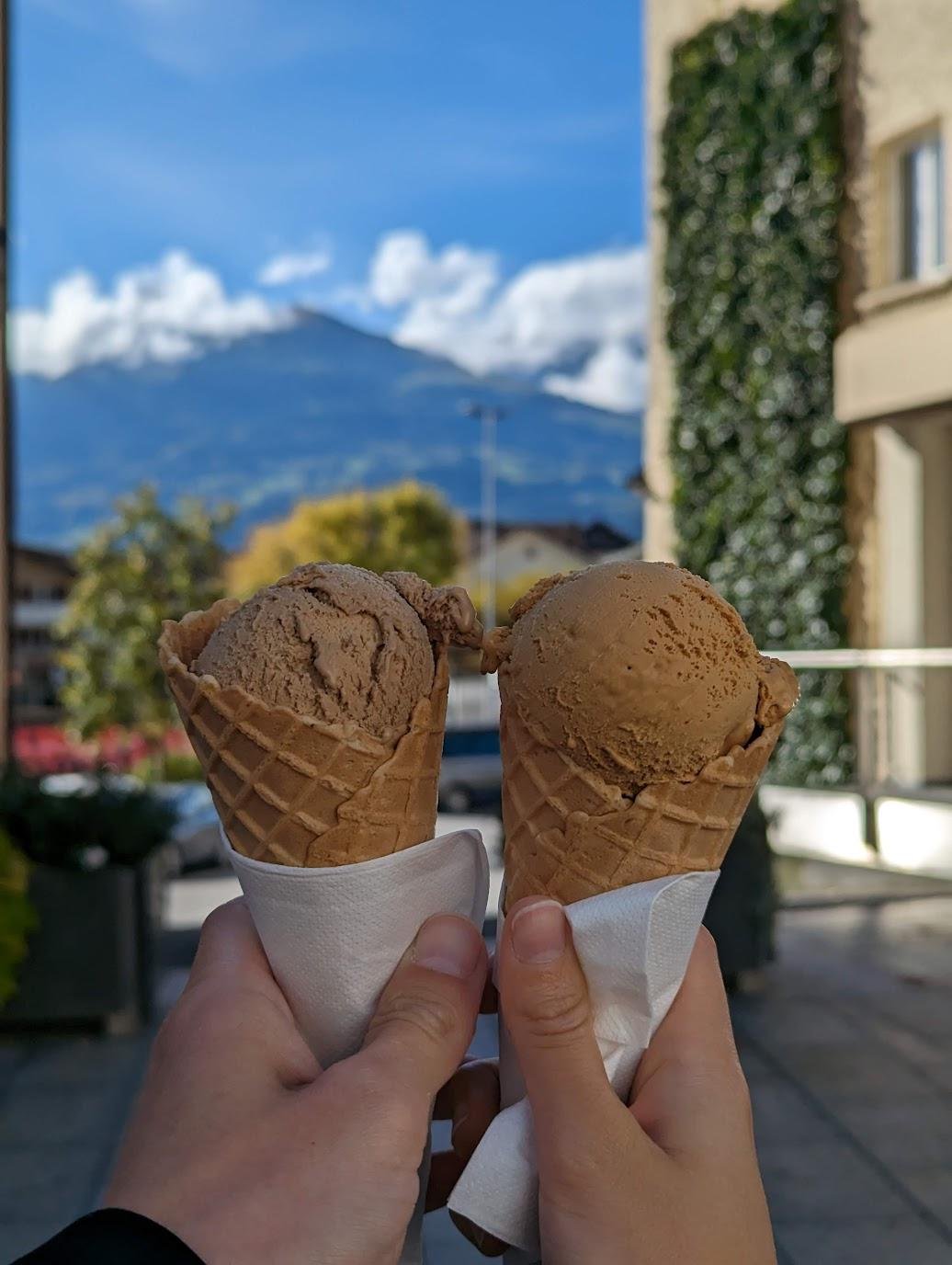 по 4 евро примерно