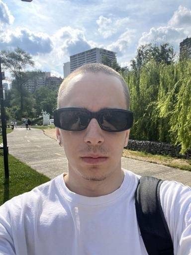 Аватар Артем Осадчук