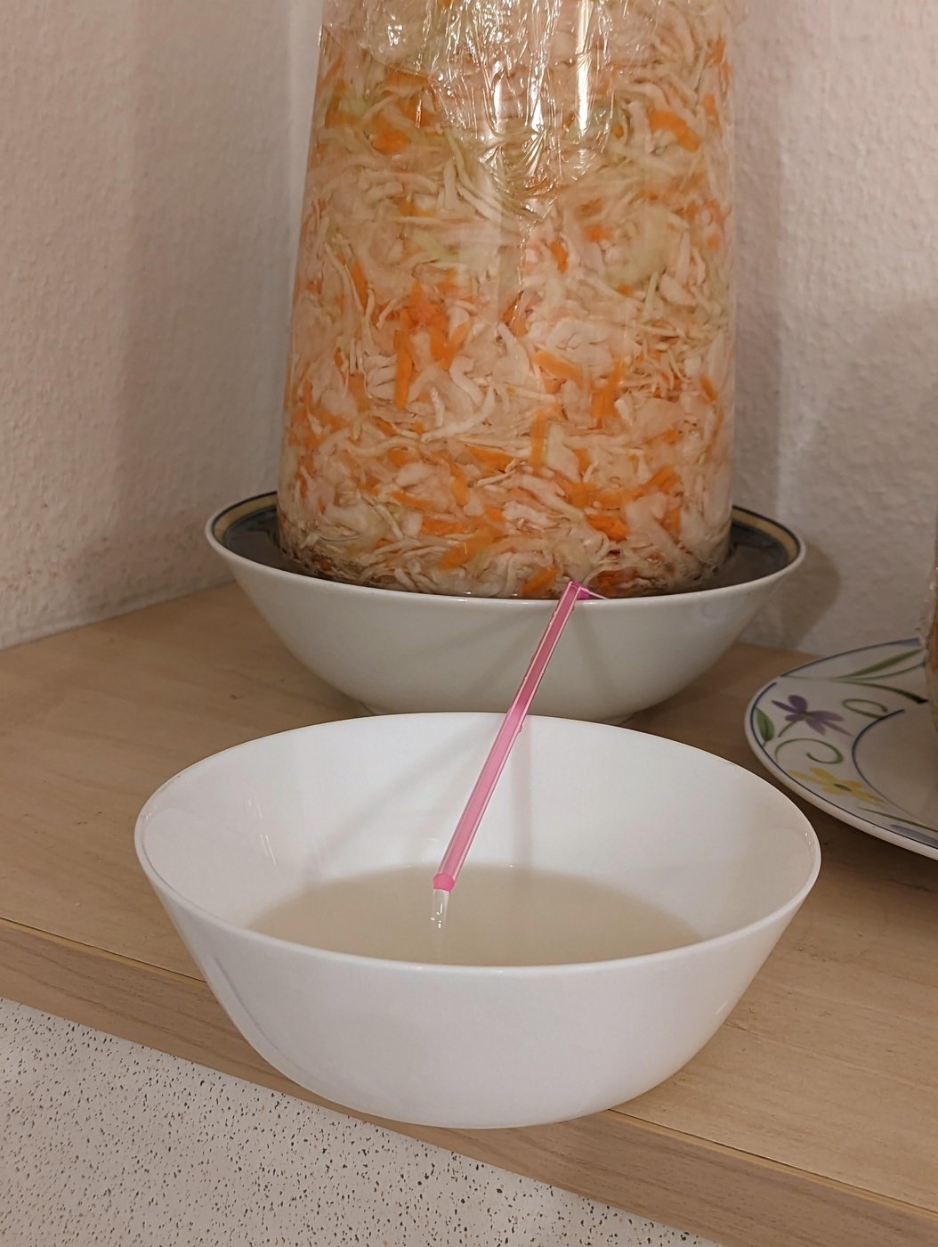 Ну и без физики сообщающихся сосудов совсем никуда