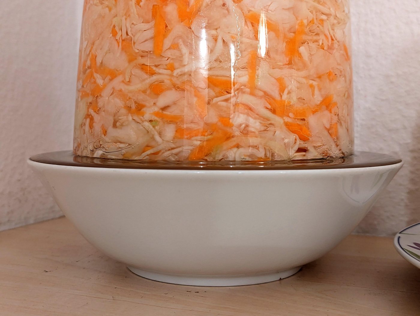 Точный расчёт поверхностного натяжения воды может спасти кухню!