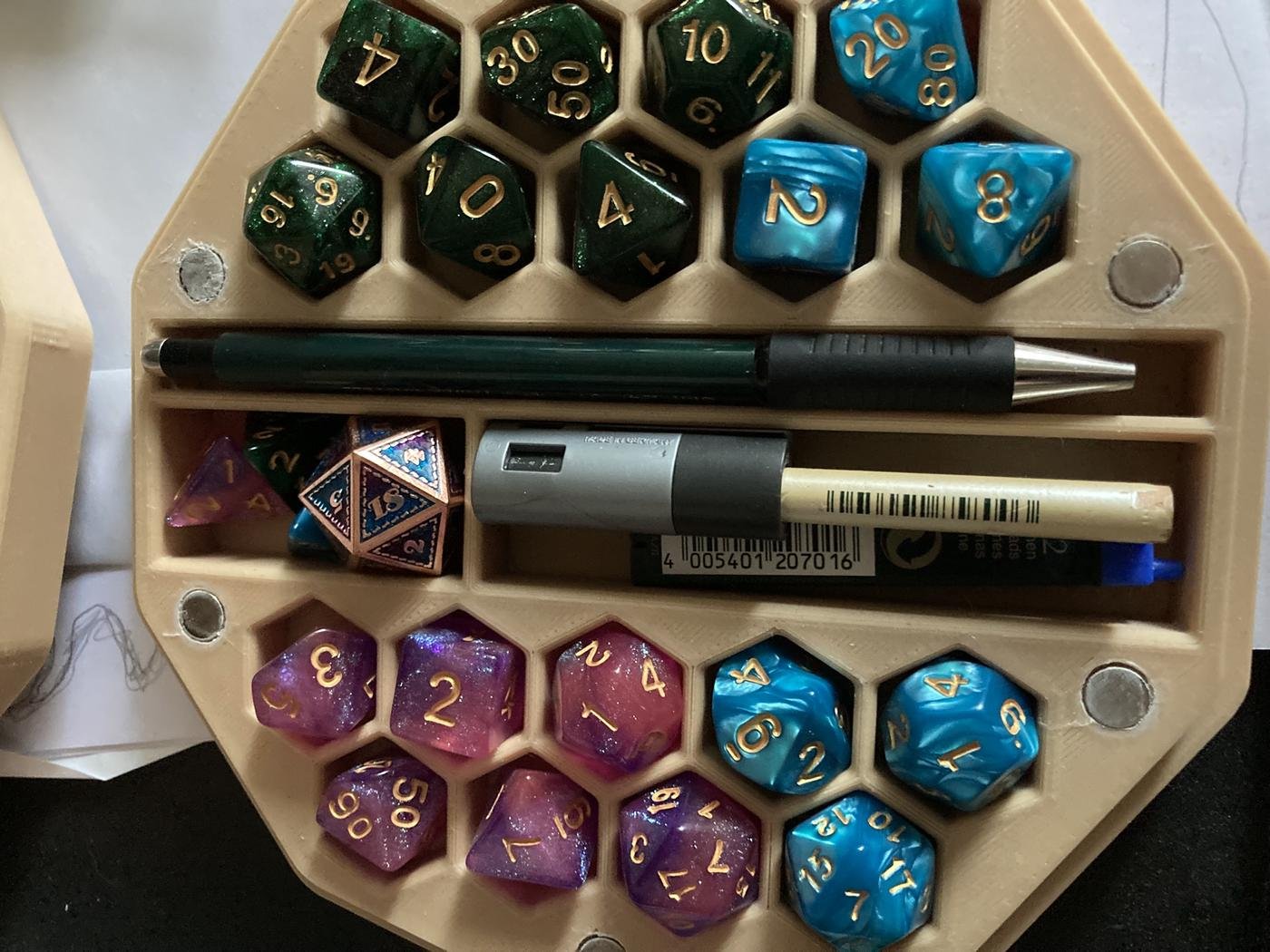 Она же внутри