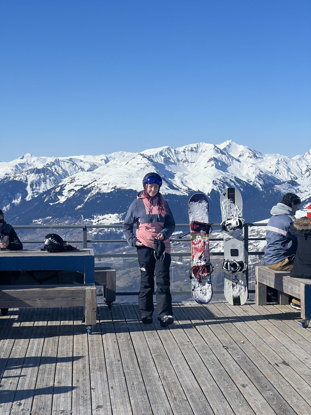 Лена где-то в районе Монблана в 2025-м