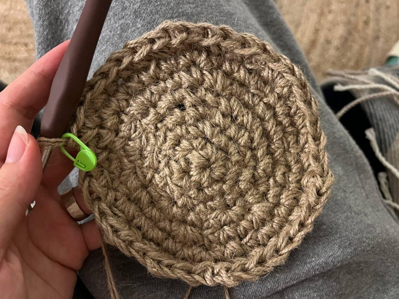 и час спустя