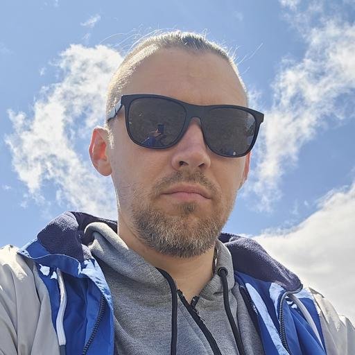 Аватар Valeriy Komlev