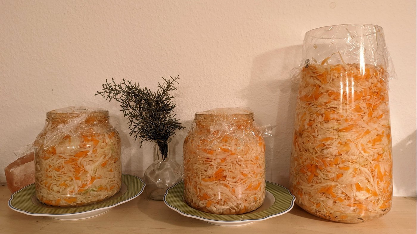 Через 2 дня оказалось, что тарелки пригодились