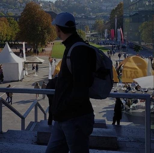 Аватар Андрей Елин