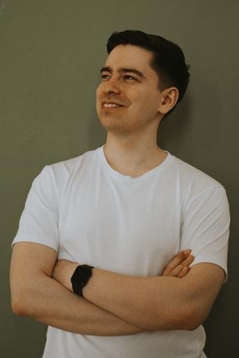 Аватар Андрей Ложкин