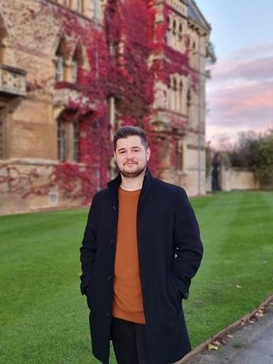 Аватар Maksim Larkin