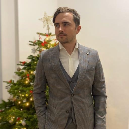 Аватар Aleksandr Lozhkovoi