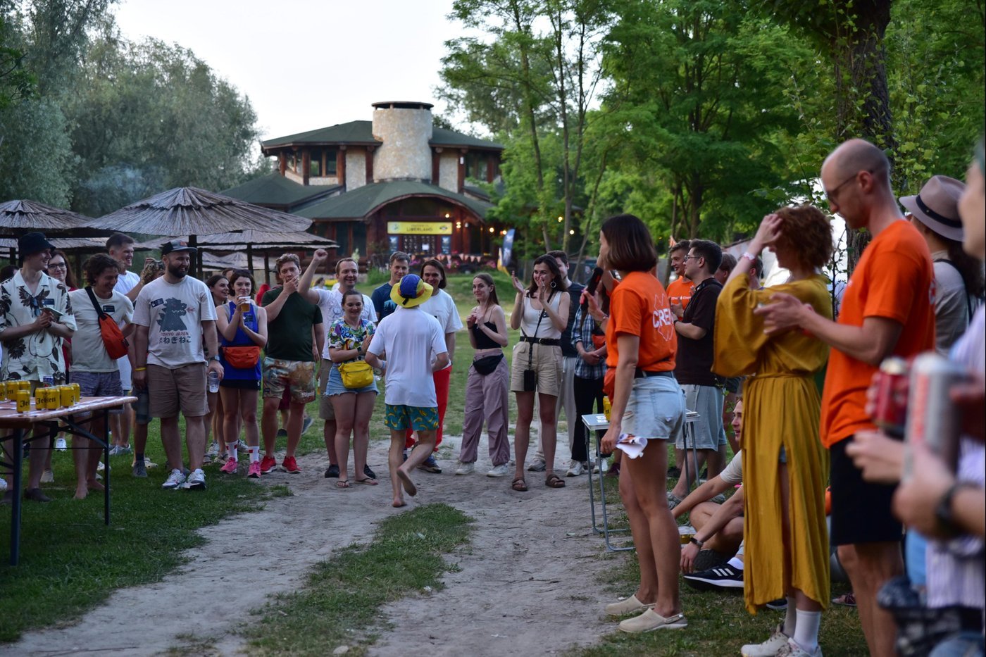 Открывать Кэмп с забега на «пивную милю» — уже традиция!