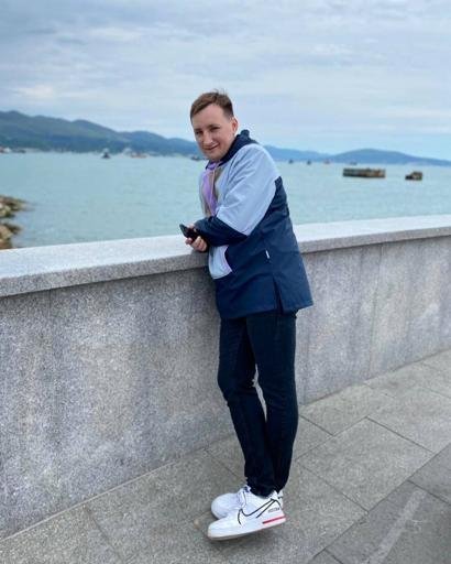 Аватар Anton Tokmakov