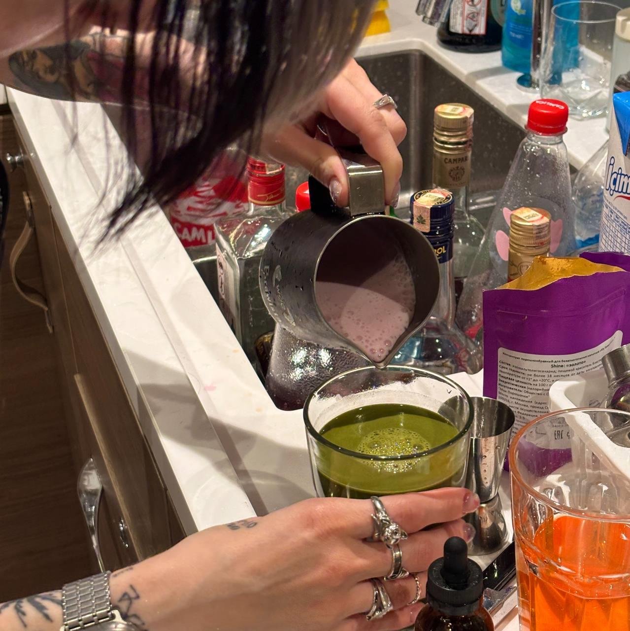 настя делает матчу