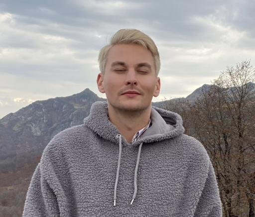 Аватар Вова Ермилов