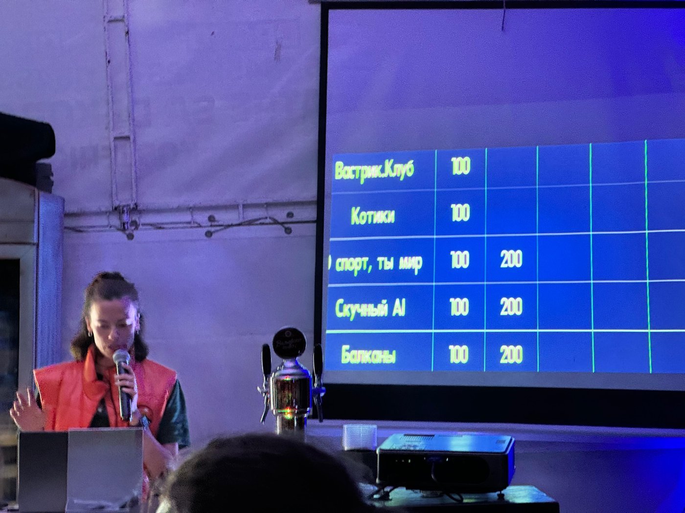 Хотя я так и не смог починить техническую накладку с экраном, вроде всё прошло офигенно