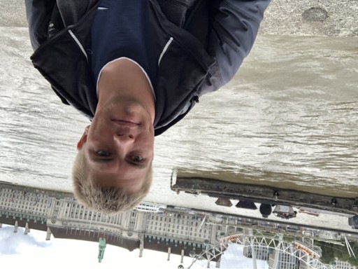 Аватар Dmitry Vozzhaev