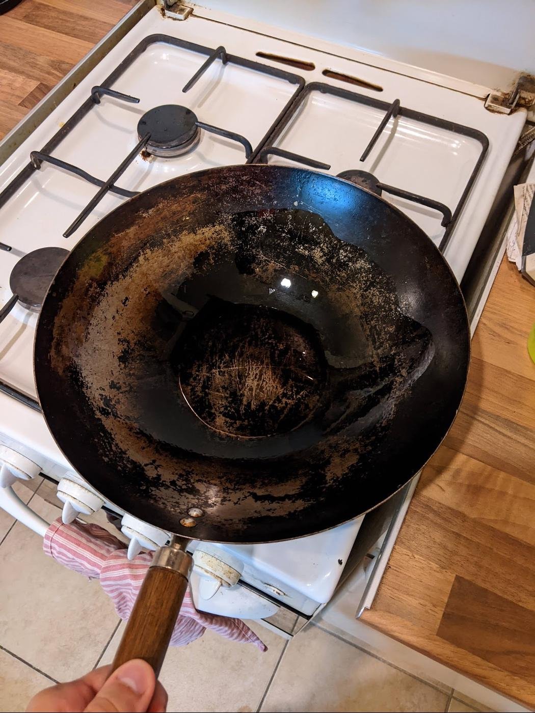 Примерно такой уровень отражения, только начал покрывать поверхность маслом