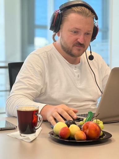 Аватар Dmytro Ivanchenko