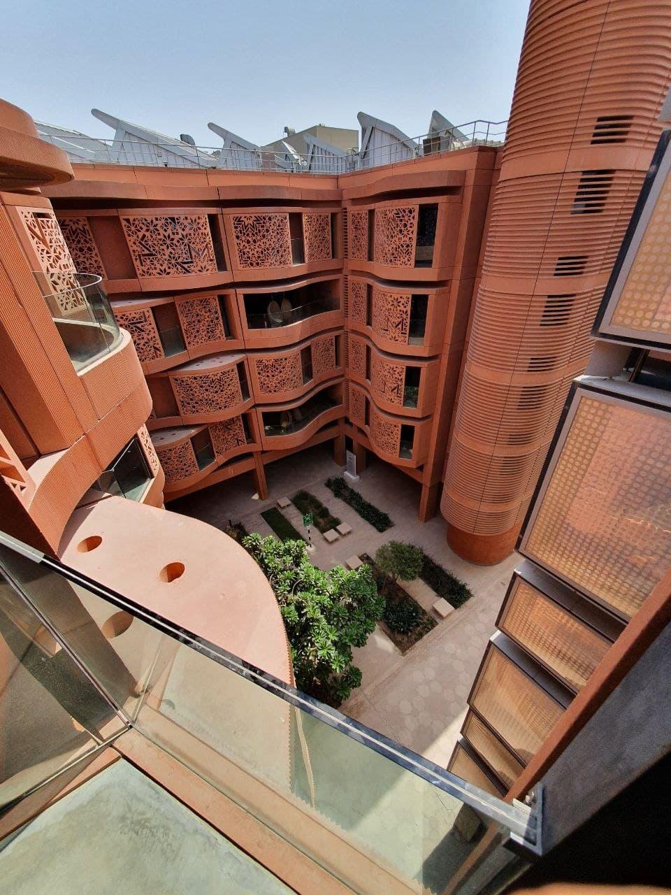 Внутренний дворик общаги