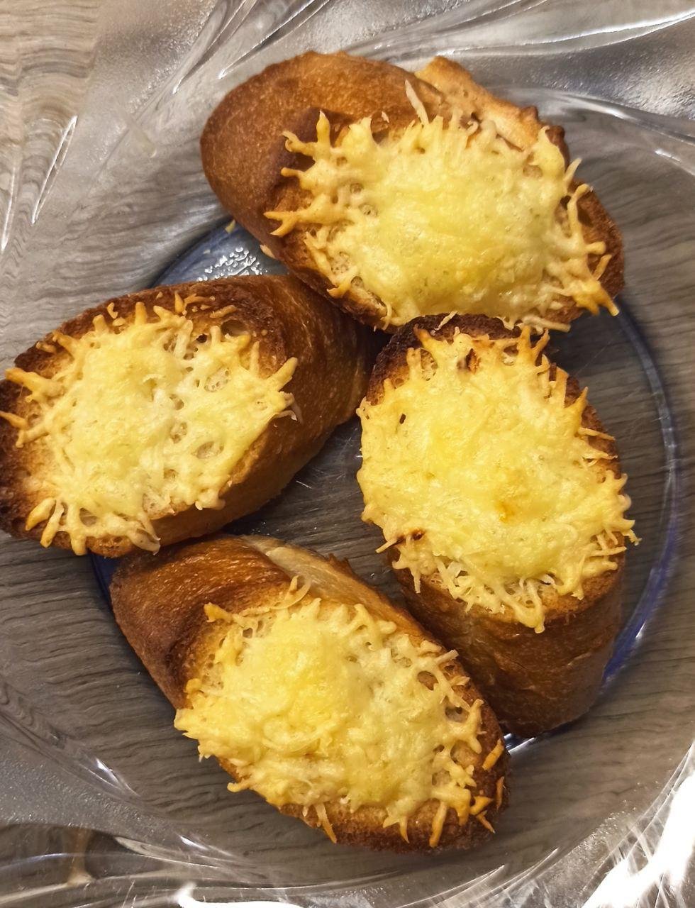 Крутоны чуть было не сгорели - отвлёкся на сушку яблок