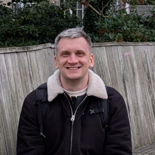 Аватар Артём Чапурин