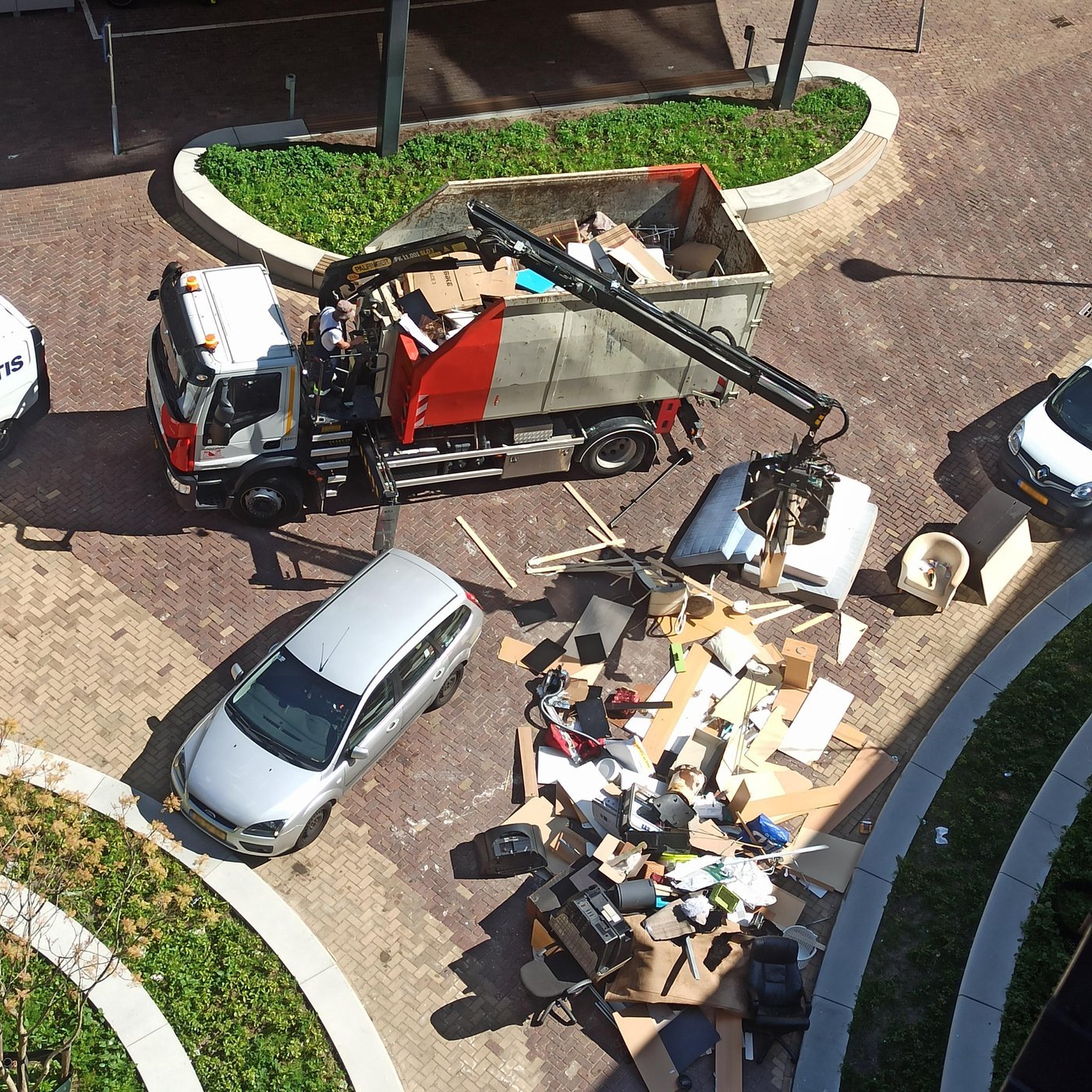 Тот самый мусоровоз