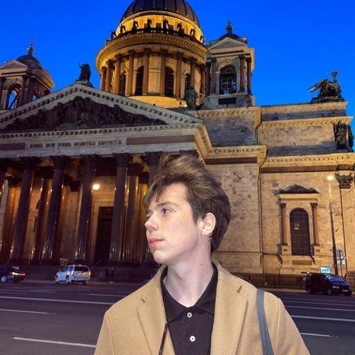 Аватар Александр Дмитриев